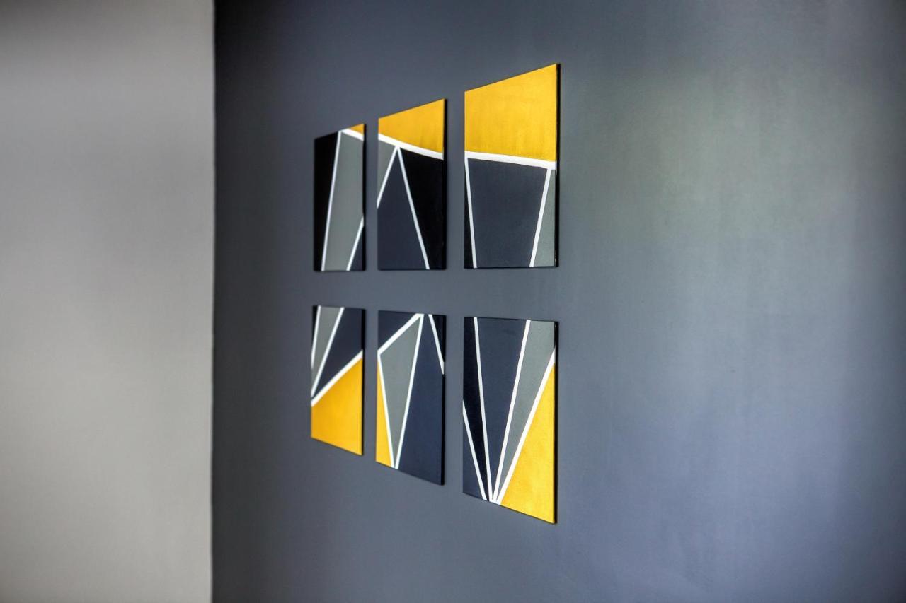 J-Mo Home - Magny - Moderne Et Chaleureux エクステリア 写真