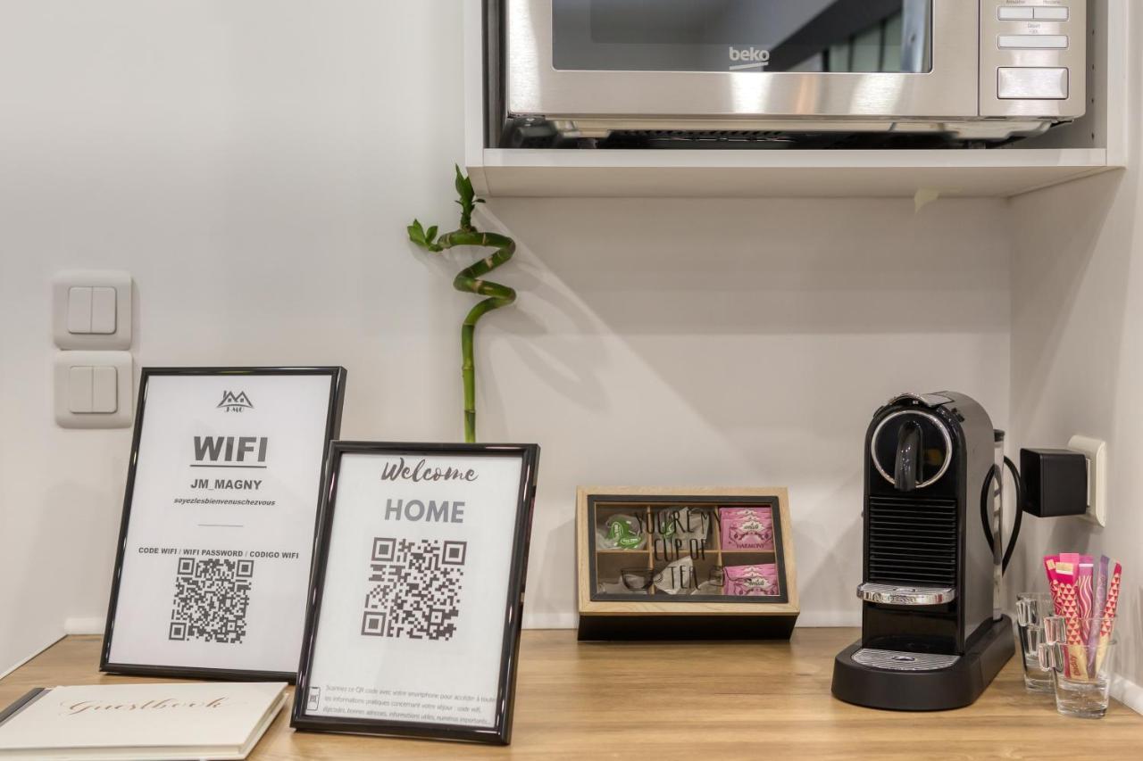 J-Mo Home - Magny - Moderne Et Chaleureux エクステリア 写真